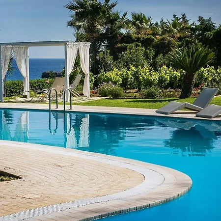 6 Bedroom Luxury Above Ai Helis Beach * 阿尔戈斯托利翁